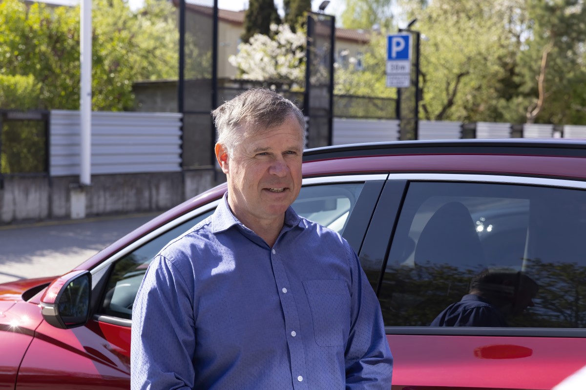 Margus Kärt sai kätte Topautost oma kümnenda auto  - Hyundai Tucsoni