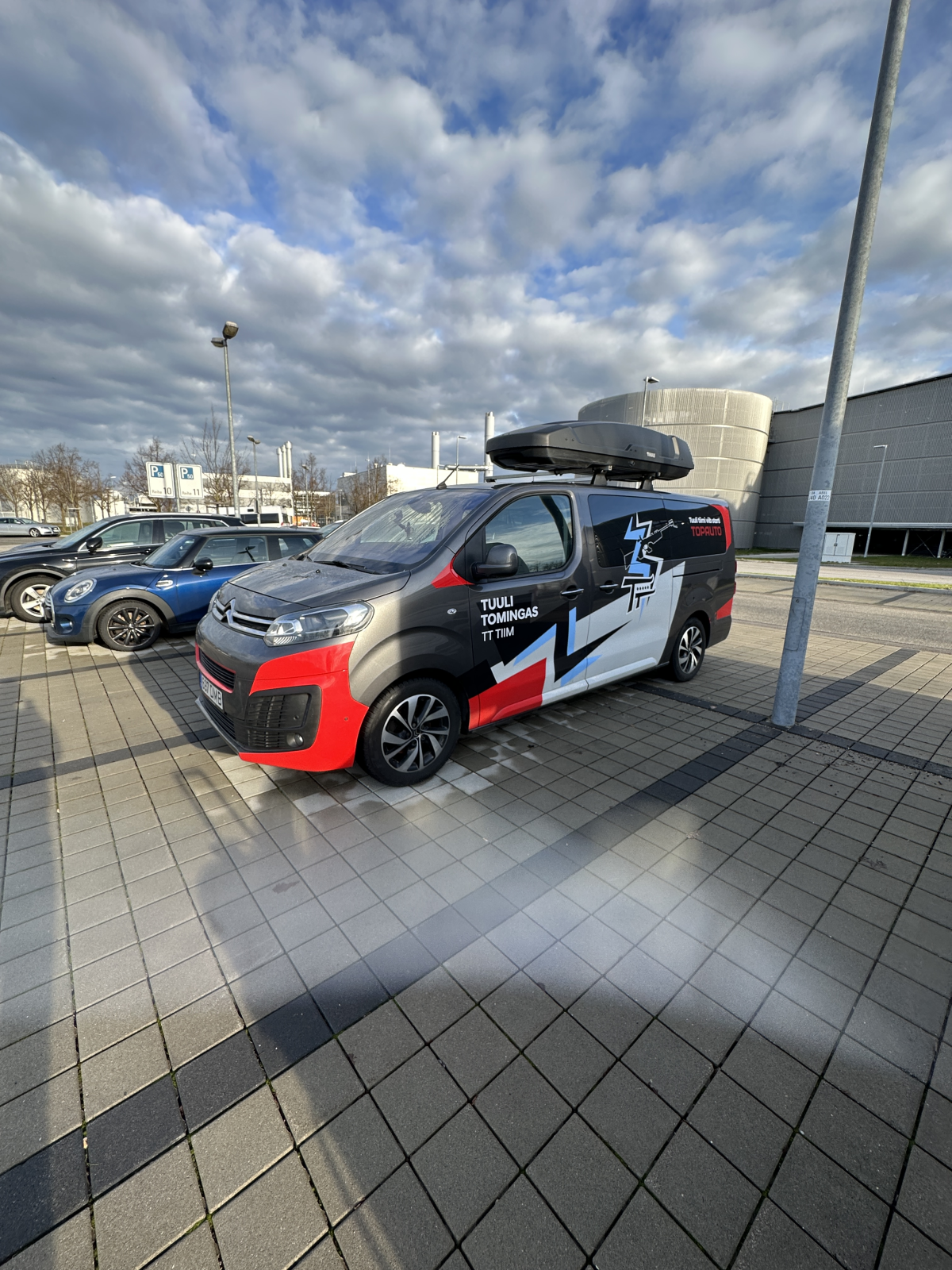 TT tiimi buss ootas Tuuli Tomingast Münchenis_Tuuli blogi