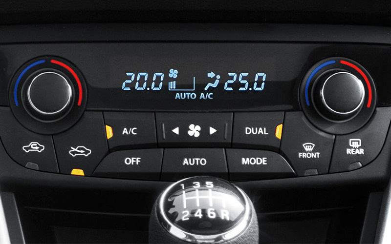 Suzuki S-Cross | Kahe tsooniga täisautomaatne kliimaseade