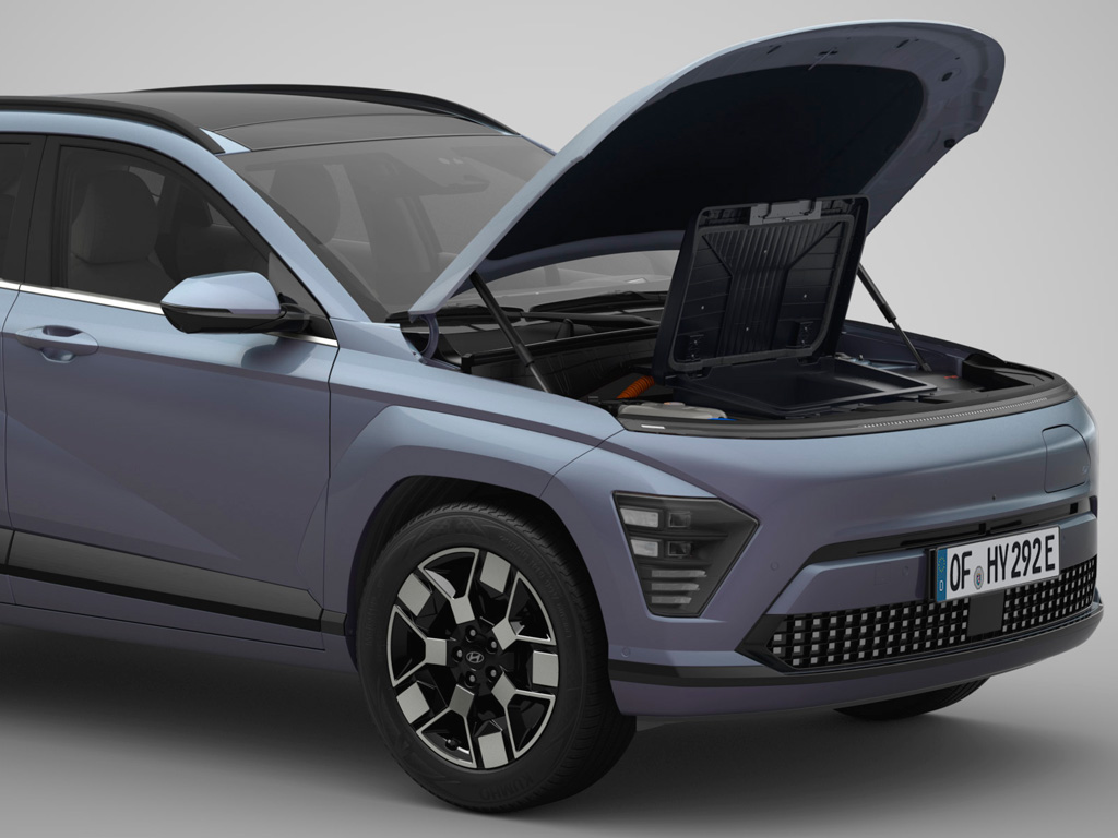 Hyundai Kona Electric | Avatud kapott täiendava panipaigaga