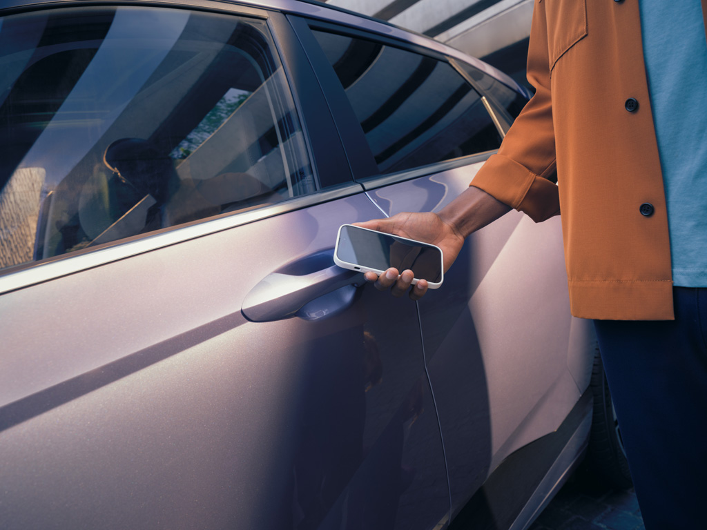 Hyundai Kona Electric | Võtme asemel nutitelefon