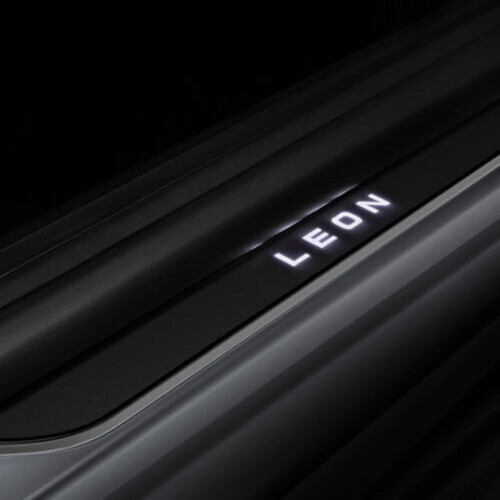 Lävepakukatted Leon 2020-, valgustusega