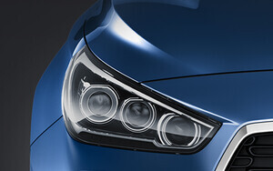 Hyundai i30 elegantsed LED-esituled Hyundai i30 LED-kaug- ja lähituled