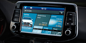 Hyundai i30 N-i eraldiseisev 8-tolline puuteekraan Hyundai i30 N-i eraldiseisev 8-tolline puuteekraan