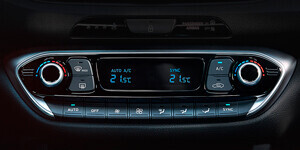 Hyundai i30 N-i kahetsooniline täisautomaatne kliimaseade Hyundai i30 N-i kahetsooniline täisautomaatne kliimaseade