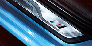 Hyundai i30 N-logoga läveliistud Hyundai i30 N-logoga läveliistud